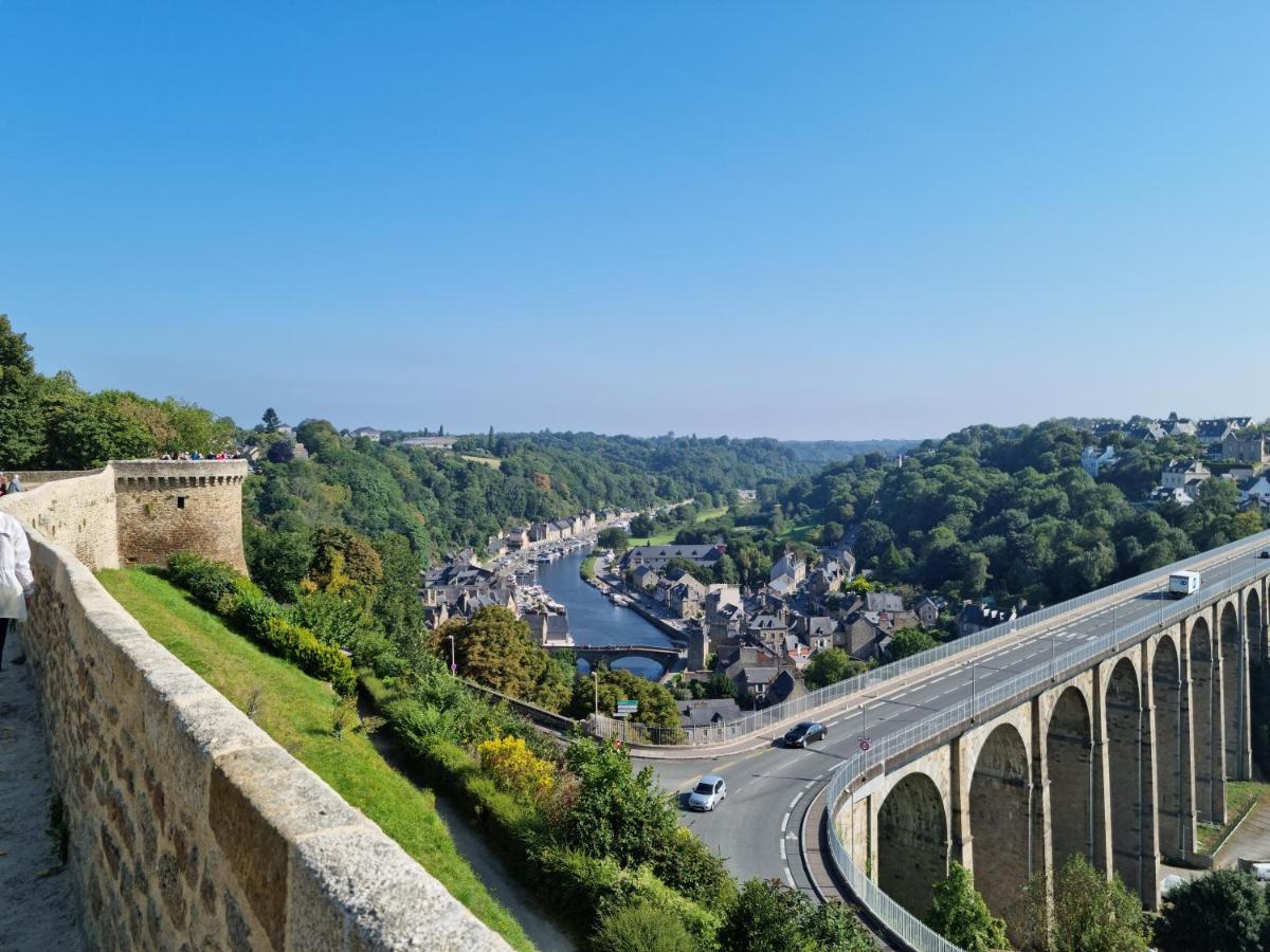 Ker Brunat Centre Historique Idealement Situe Cosy Calme Grand Appartement Dinan Zewnętrze zdjęcie